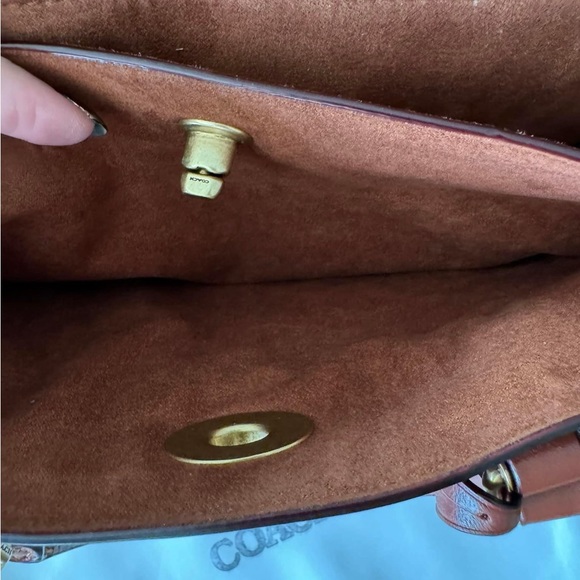 BRAND NEW UPCRAFTED BROOKE CARRYALL 28 IN SIGNATURE CANVAS
 - Picture 8 of 16